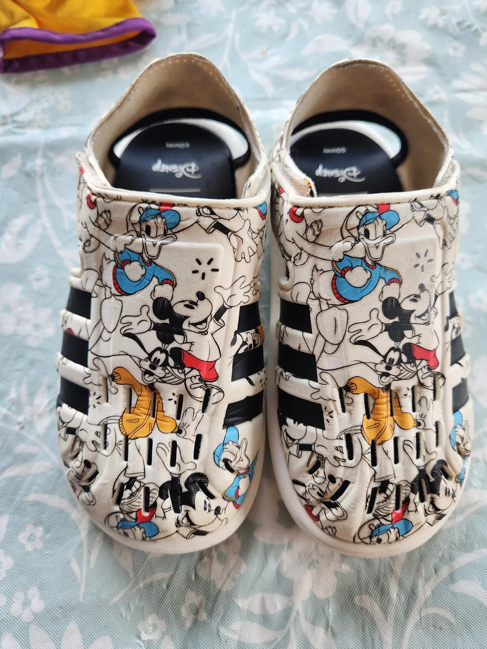 Disney Kids Mickey & Friends White Slip-On Sandals